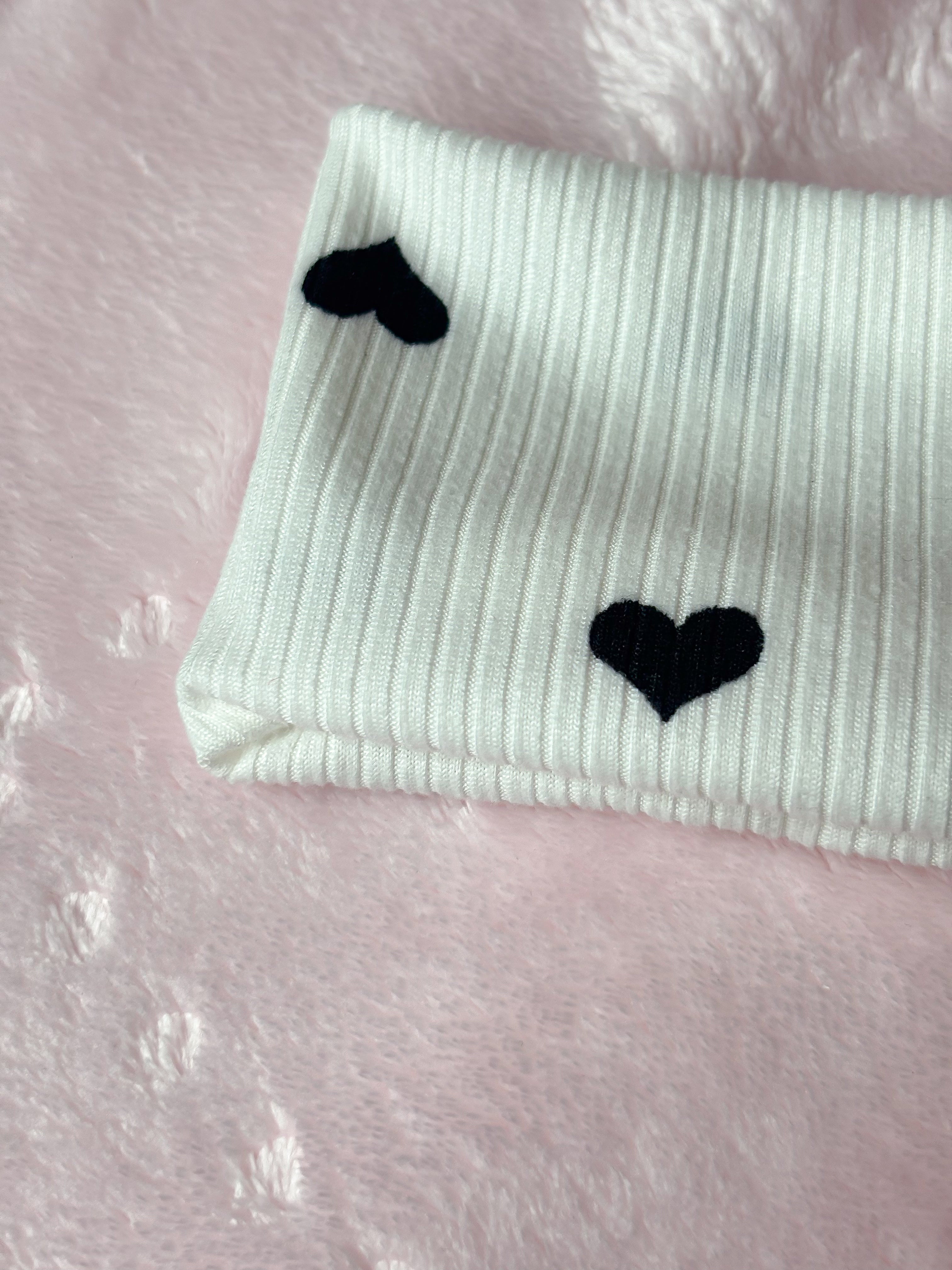 Black and White heart print soft headband