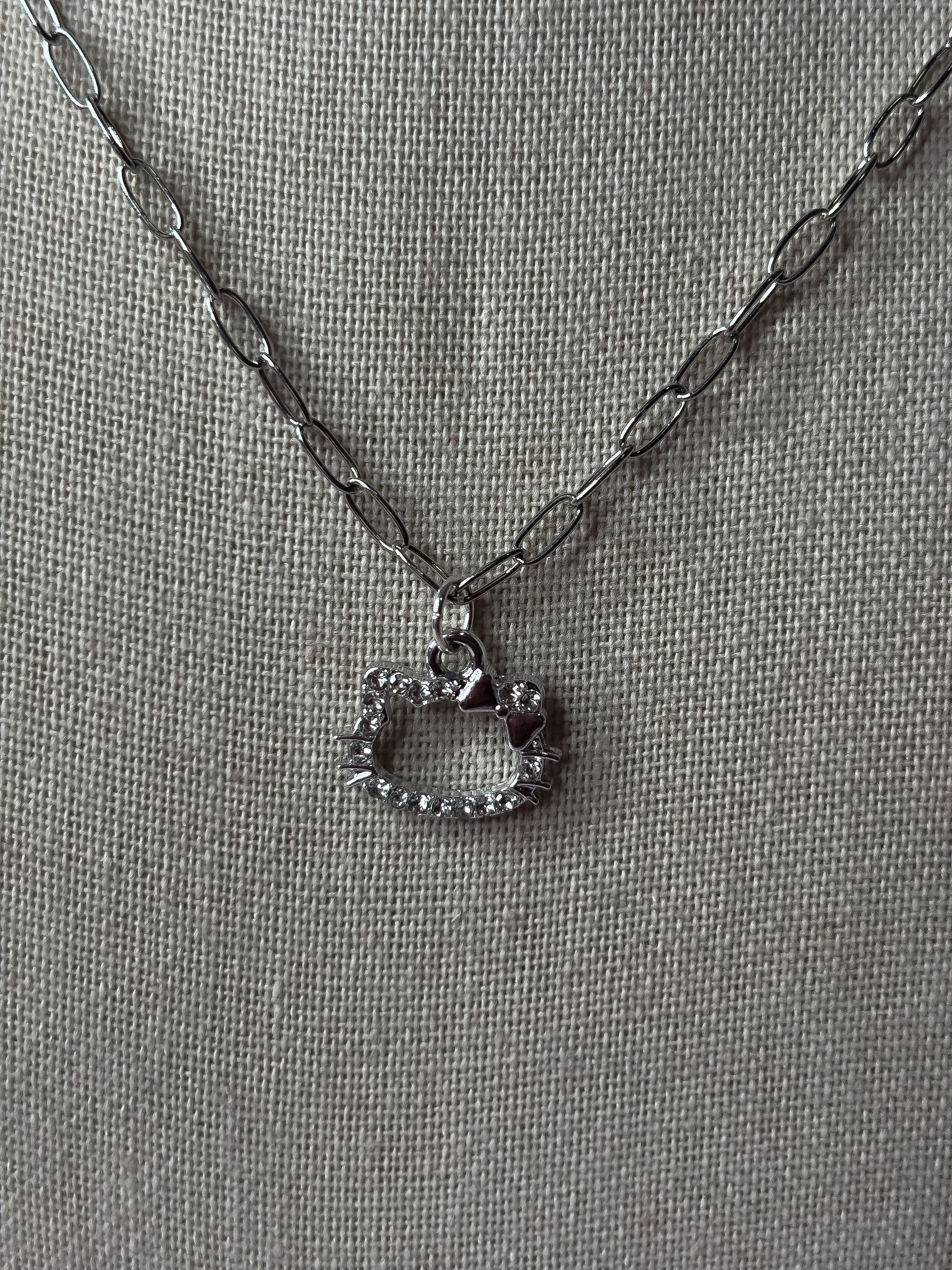 Kitty Kat dainty necklace
