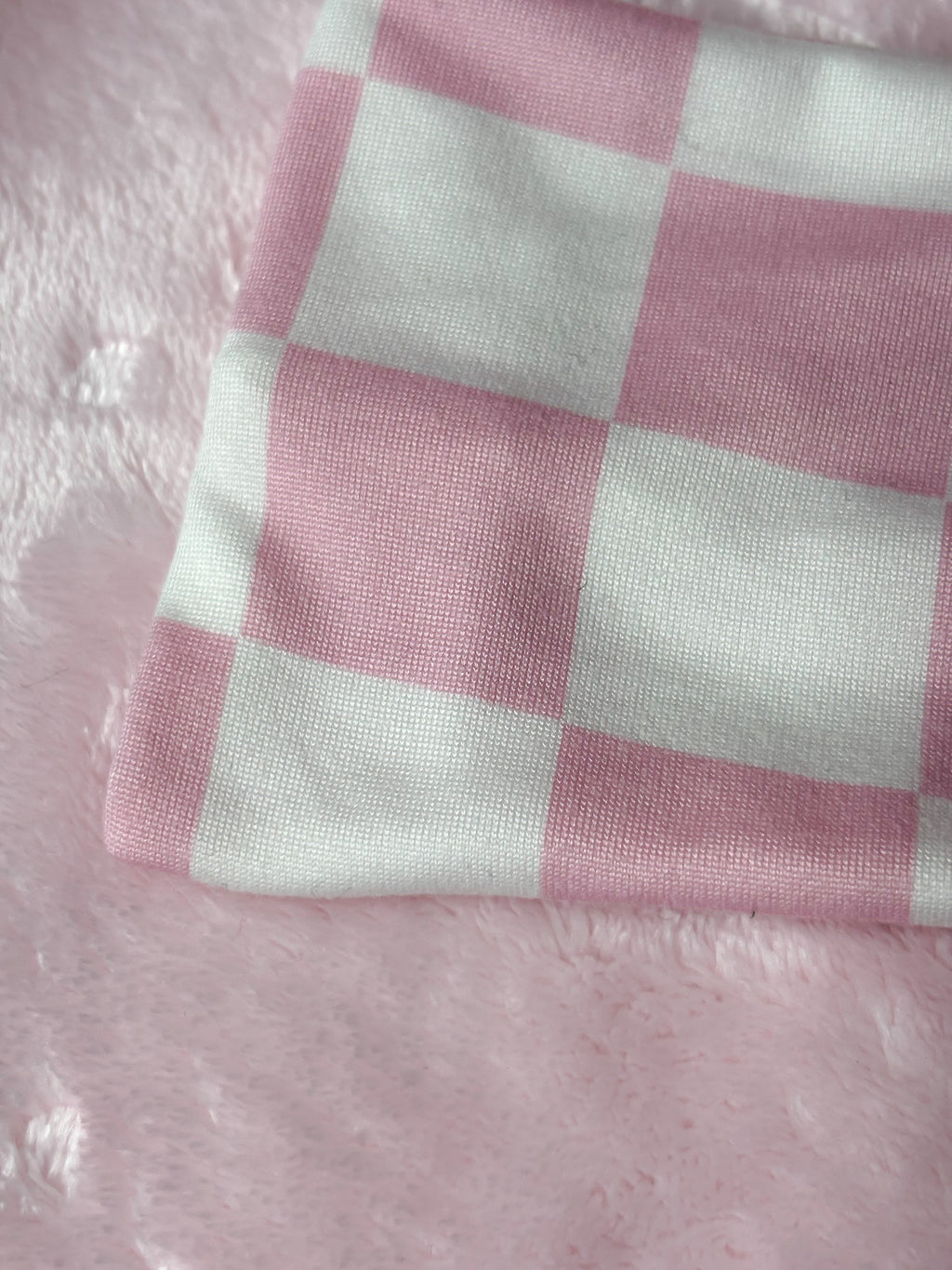 Pink and white checker print soft headband