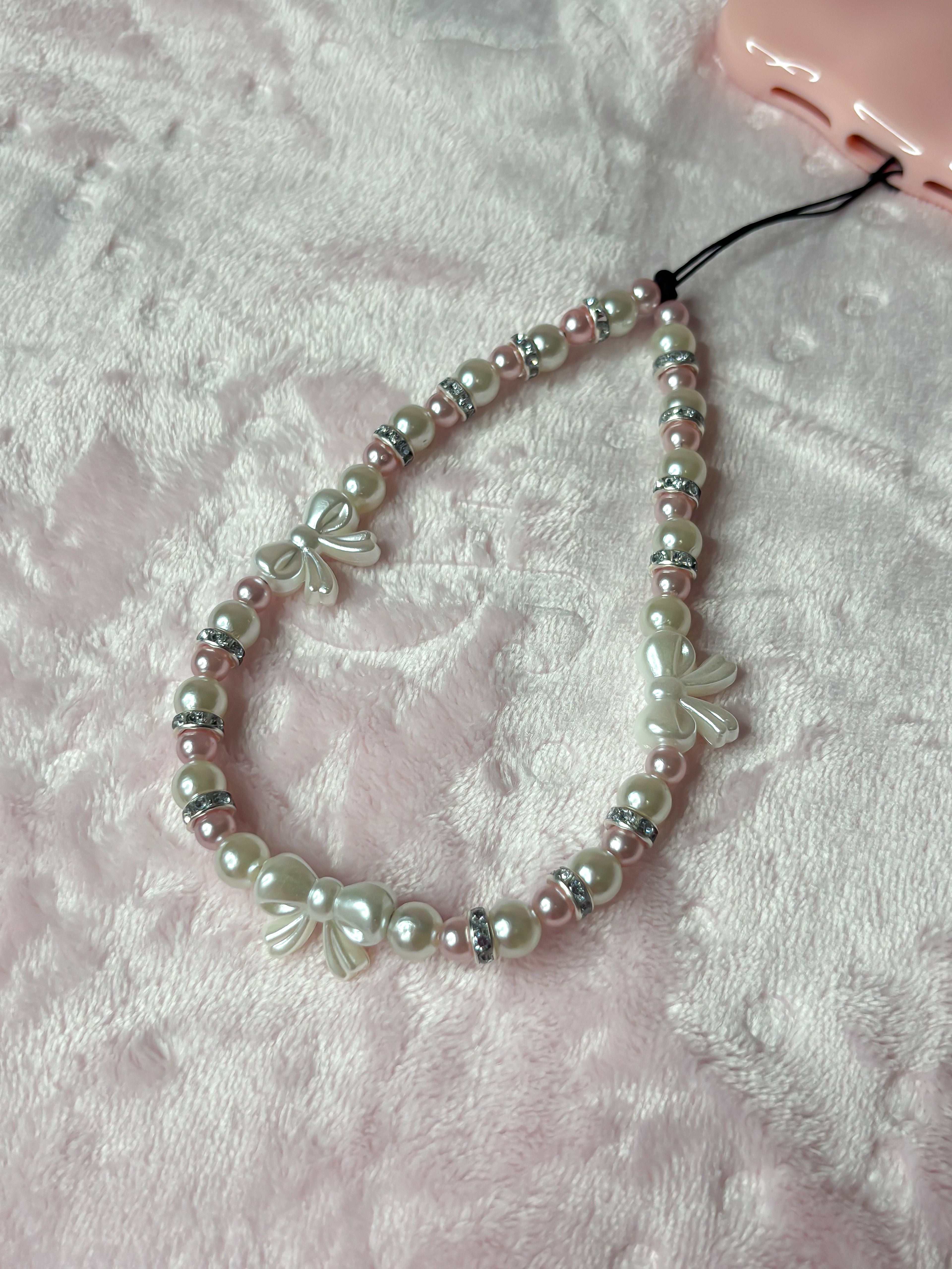 Bows & Pearls Wristlet Phone Charm/Strap